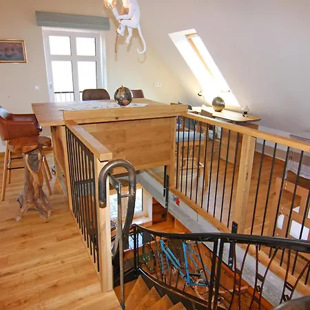 Strandanker In Apartamento